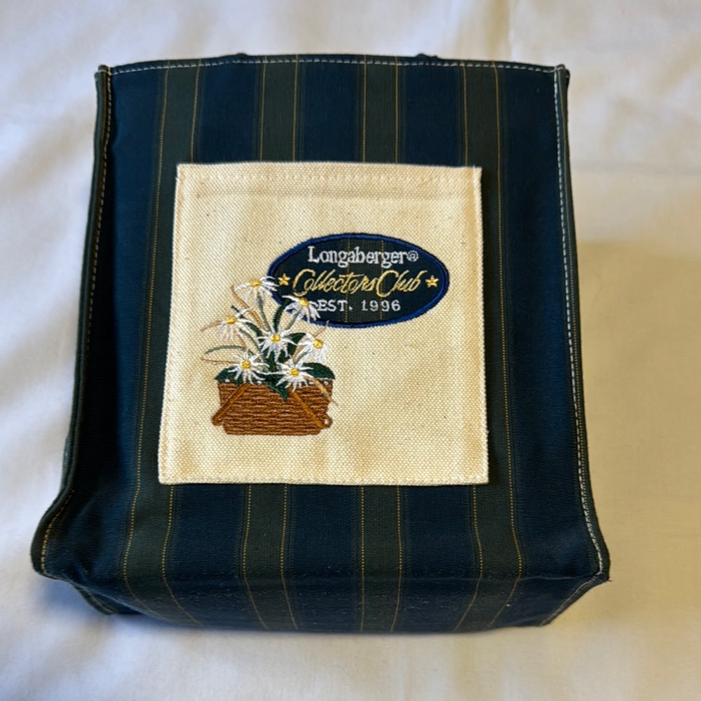 Longaberger Navy and Cream Collectors Club Bag